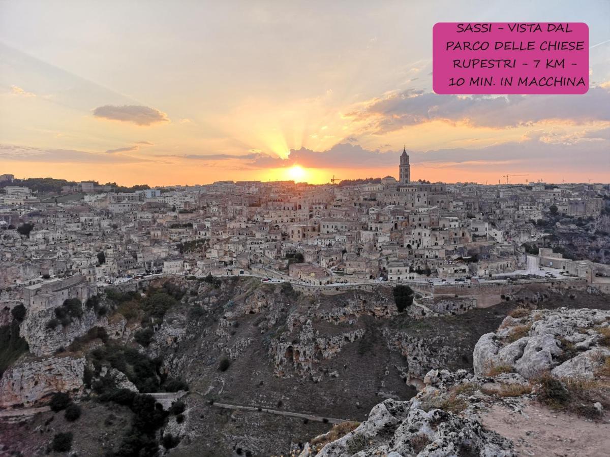 Dimora Mefite-Camere Con Bagno Privato E Self Check-In Matera Exteriör bild