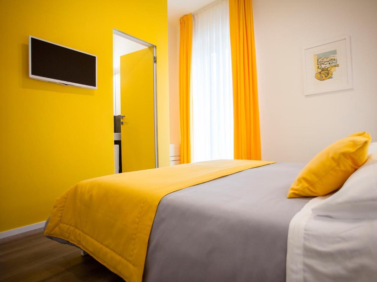 Dimora Mefite-Camere Con Bagno Privato E Self Check-In Matera Exteriör bild