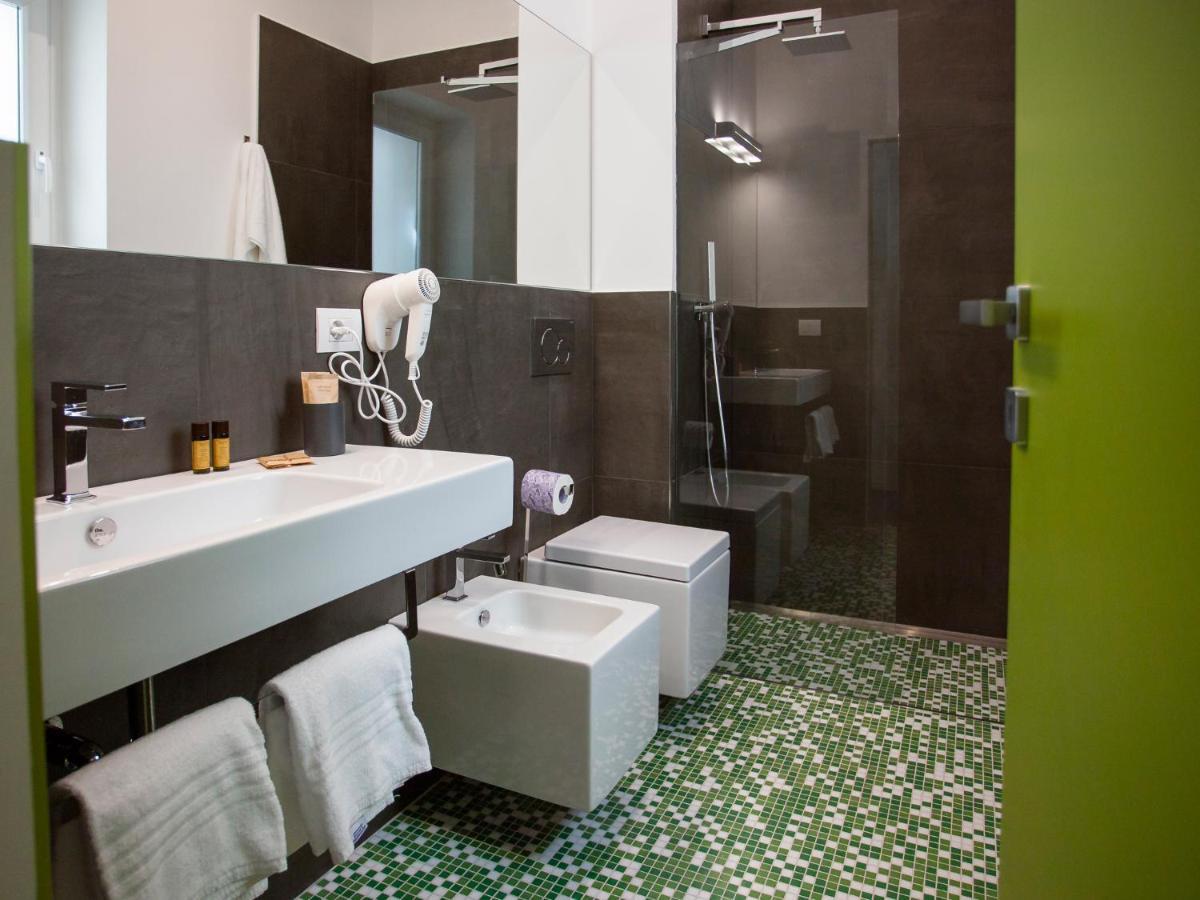 Dimora Mefite-Camere Con Bagno Privato E Self Check-In Matera Exteriör bild